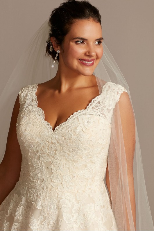 Scalloped Lace and Tulle Plus Size Wedding Dress  Collection 9WG3850