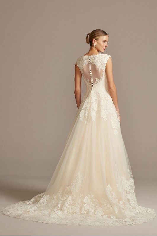 Scalloped V-Neck Lace and Tulle Wedding Dress  Collection WG3850