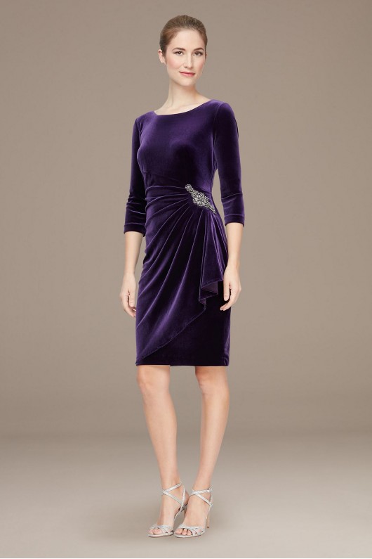 Stretch Velvet Side Ruched Dress with Beaded Hip  1915266