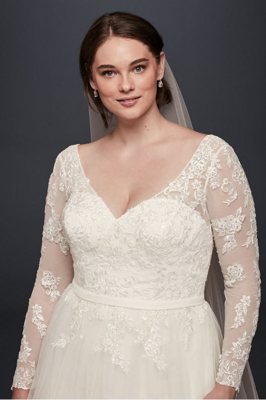 V-Neck Long Sleeve Wedding Dress With Low Back  Collection 4XL9WG3831