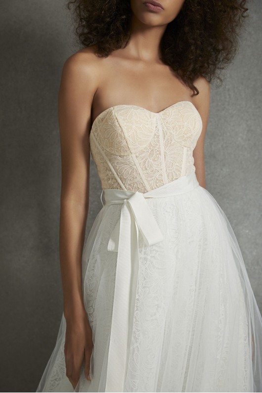 Dutch Lace Corset Wedding Dress 7SLVW351548